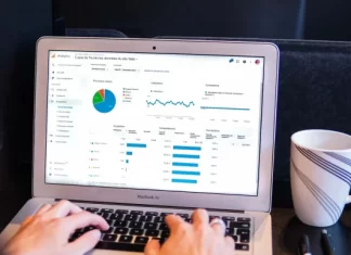 Sådan navngiver du kolonner i Google Sheets