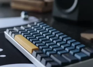 Sådan bruger du to tastaturer på én computer